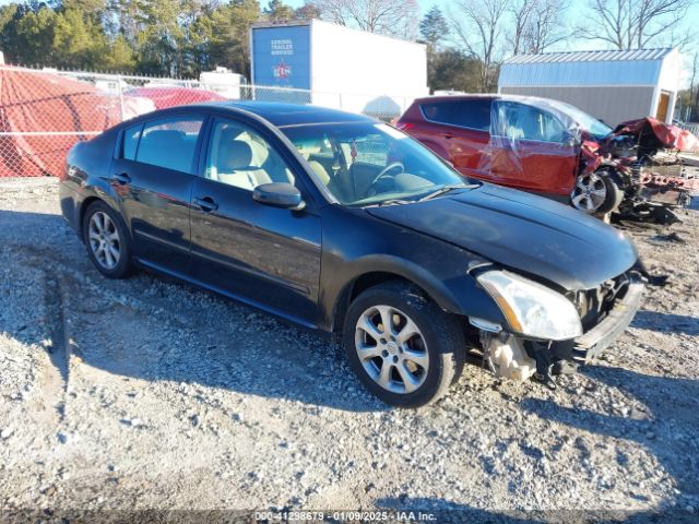  Salvage Nissan Maxima