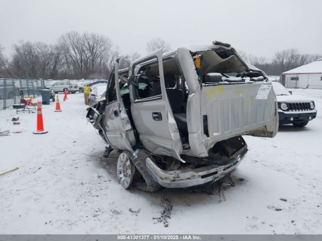  Salvage Chevrolet Silverado 2500