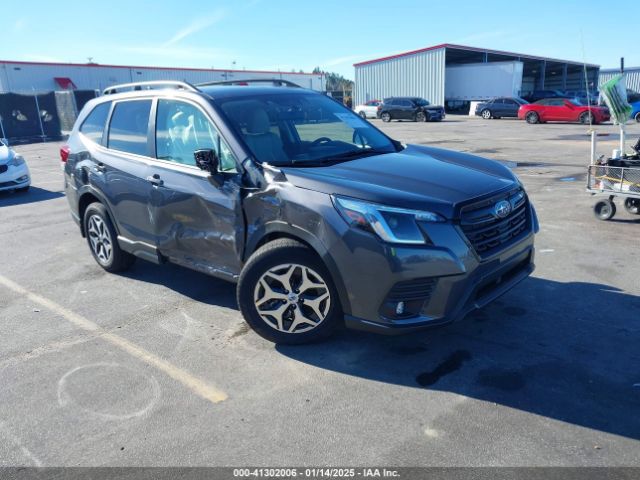  Salvage Subaru Forester