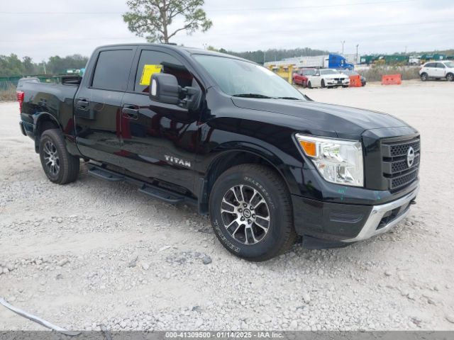  Salvage Nissan Titan