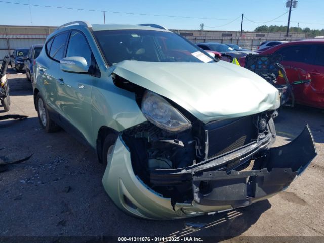  Salvage Hyundai TUCSON