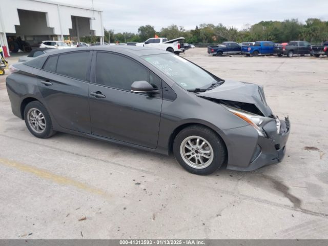  Salvage Toyota Prius