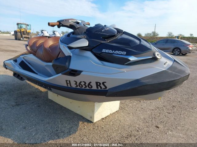  Salvage Sea-Doo Seadoo