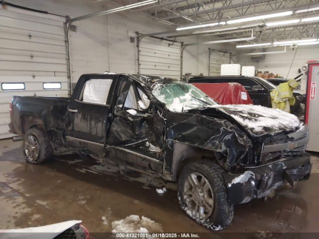  Salvage Chevrolet Silverado 2500