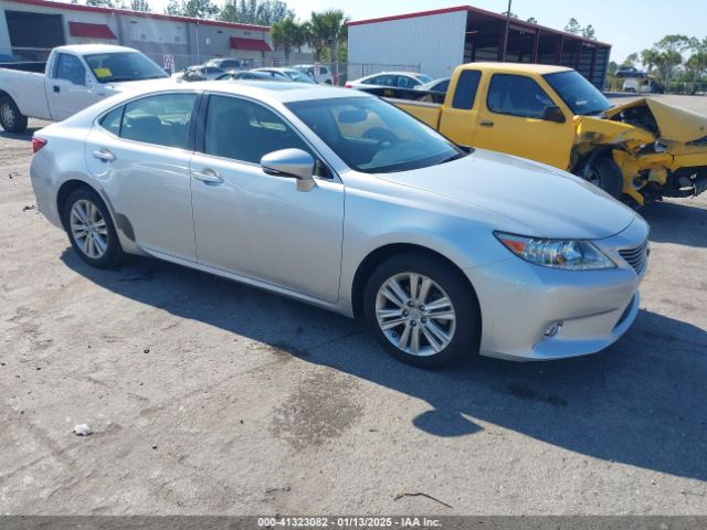  Salvage Lexus Es