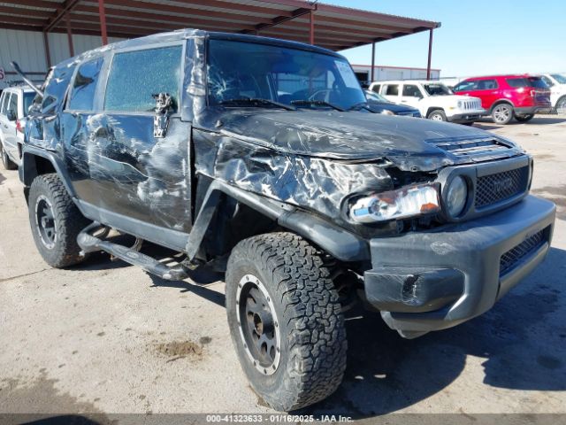  Salvage Toyota FJ Cruiser