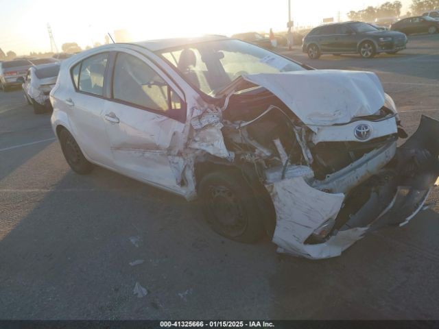  Salvage Toyota Prius c