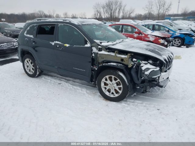  Salvage Jeep Cherokee