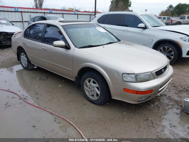  Salvage Nissan Maxima