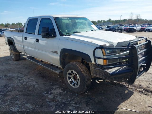  Salvage Chevrolet Silverado 2500