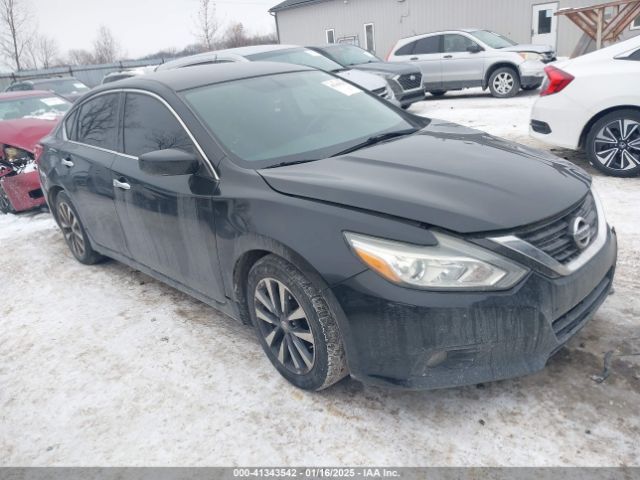  Salvage Nissan Altima