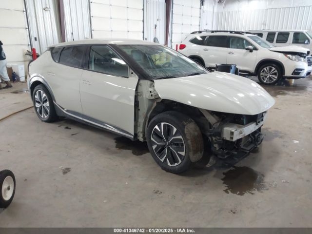  Salvage Kia EV6