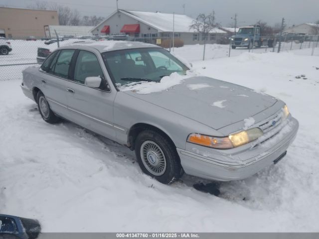  Salvage Ford Crown Victoria