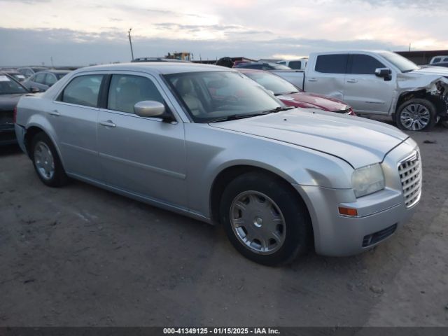  Salvage Chrysler 300