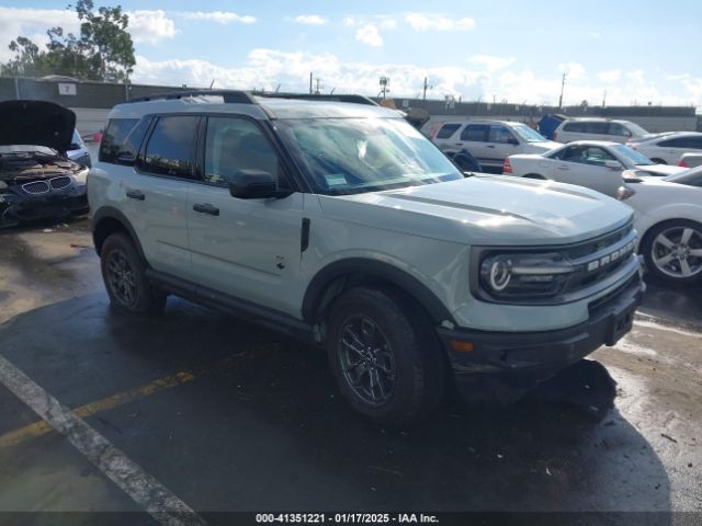  Salvage Ford Bronco