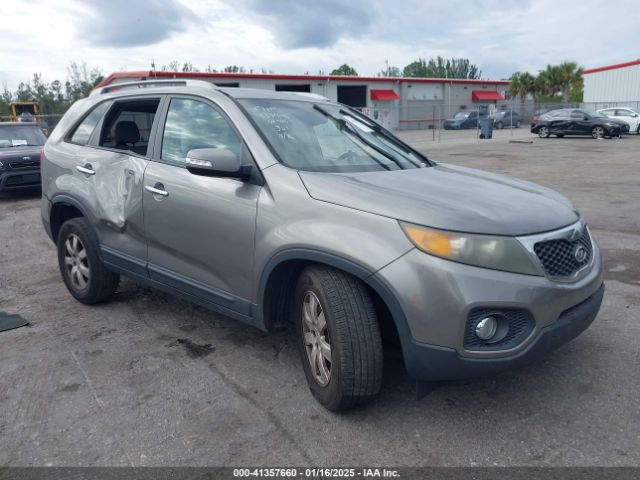  Salvage Kia Sorento