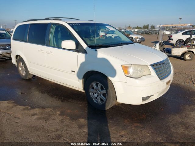  Salvage Chrysler Town & Country