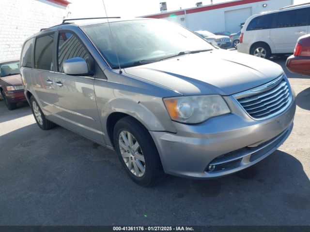  Salvage Chrysler Town & Country