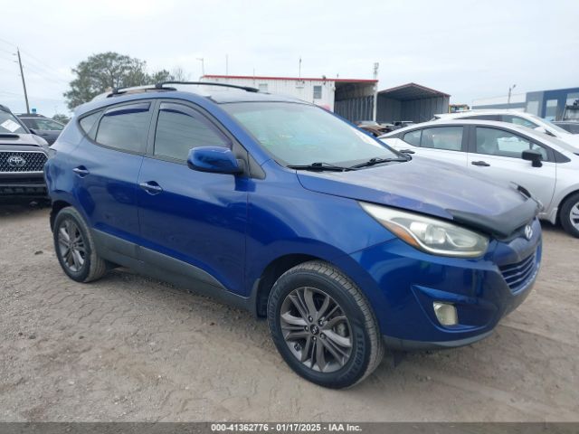  Salvage Hyundai TUCSON