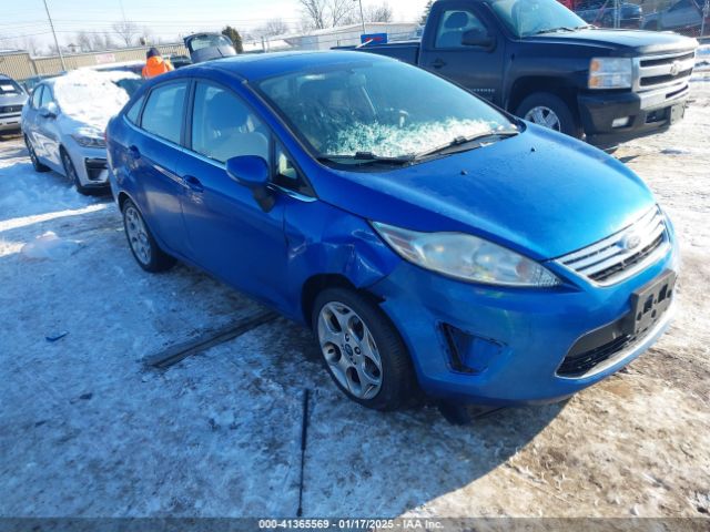  Salvage Ford Fiesta