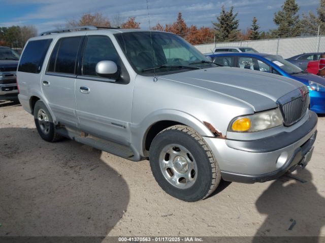  Salvage Lincoln Navigator