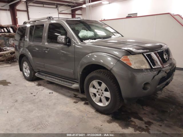  Salvage Nissan Pathfinder