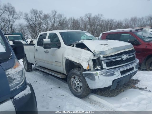  Salvage Chevrolet Silverado 2500