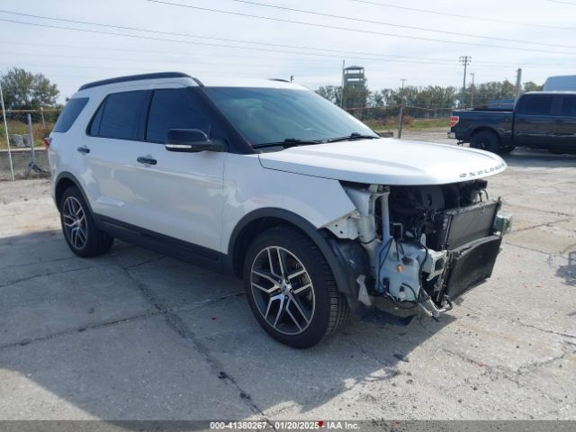  Salvage Ford Explorer