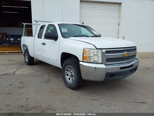  Salvage Chevrolet Silverado 1500