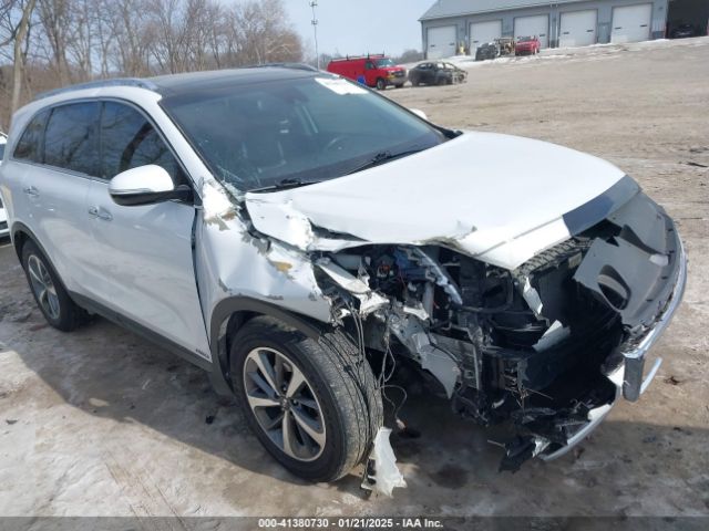  Salvage Kia Sorento