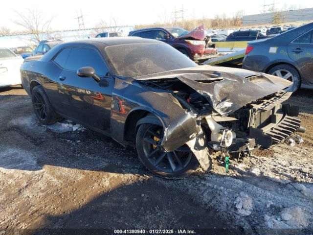  Salvage Dodge Challenger