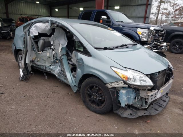  Salvage Toyota Prius