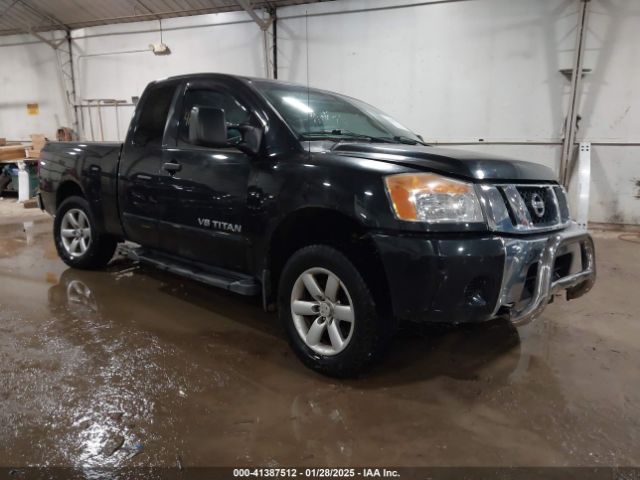  Salvage Nissan Titan