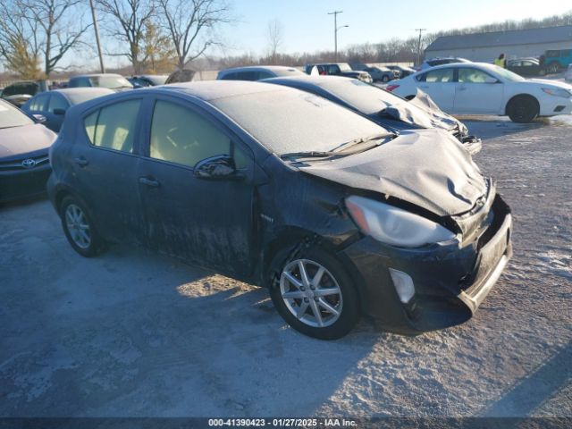  Salvage Toyota Prius c