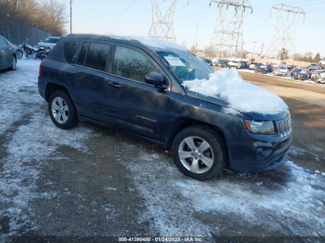  Salvage Jeep Compass