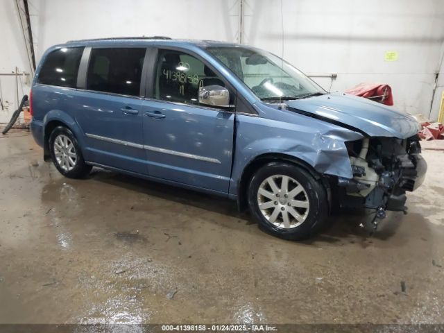  Salvage Chrysler Town & Country