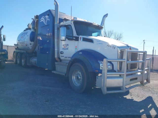  Salvage Kenworth T880