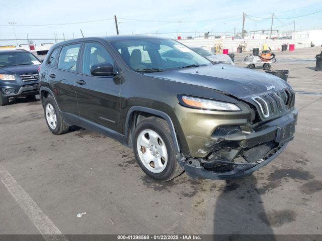  Salvage Jeep Cherokee