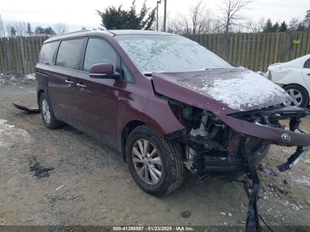  Salvage Kia Sedona