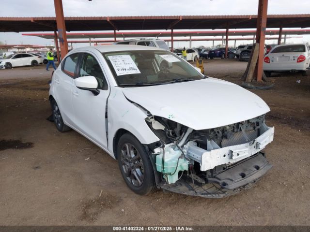  Salvage Toyota Yaris