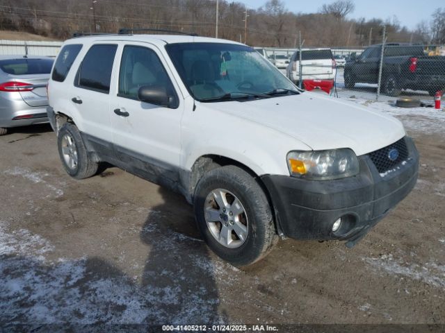  Salvage Ford Escape