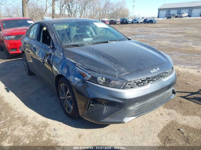  Salvage Kia Forte