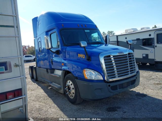  Salvage Freightliner Cascadia 125