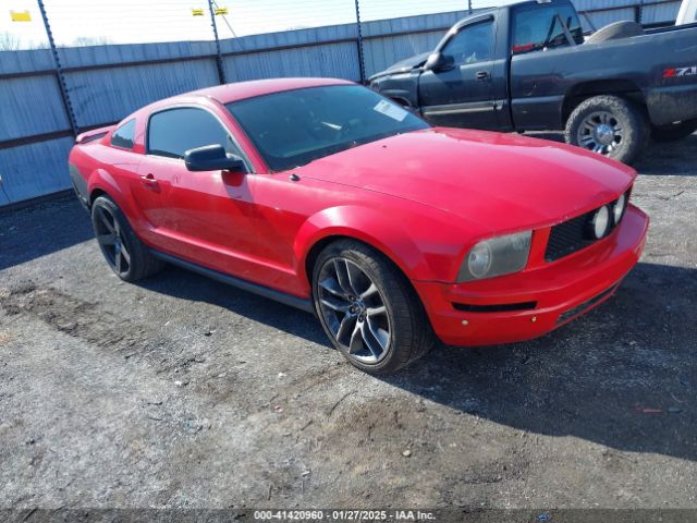  Salvage Ford Mustang