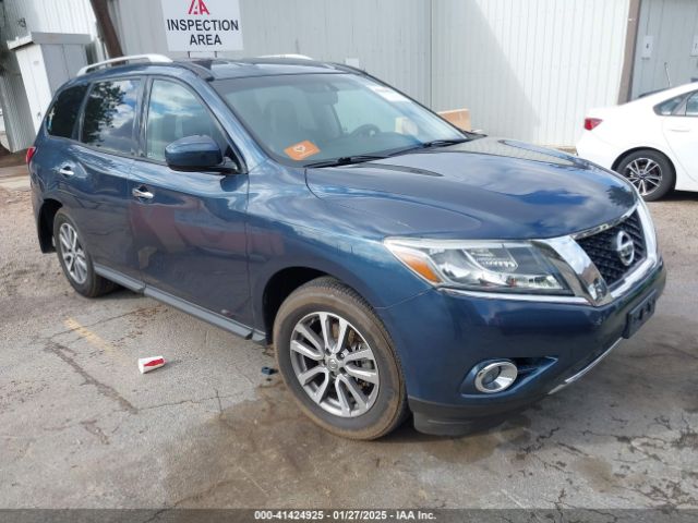  Salvage Nissan Pathfinder