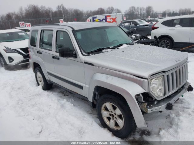  Salvage Jeep Liberty