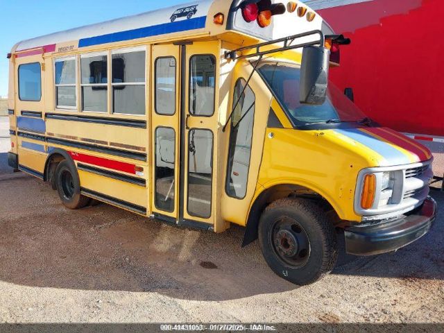  Salvage Chevrolet Bus Express Comm Cutaway