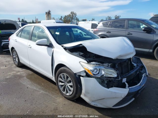  Salvage Toyota Camry