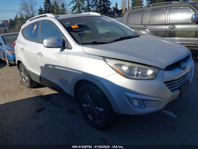  Salvage Hyundai TUCSON