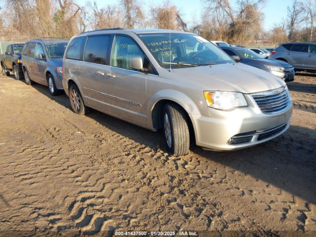  Salvage Chrysler Town & Country